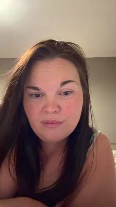Adela34 live cam on Cam4