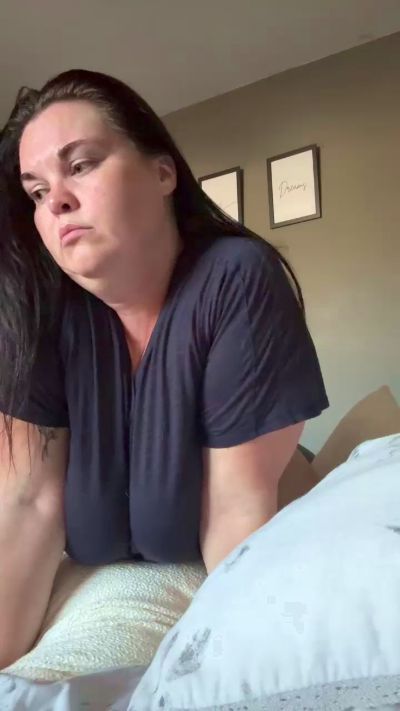 Adela34 live cam on Cam4