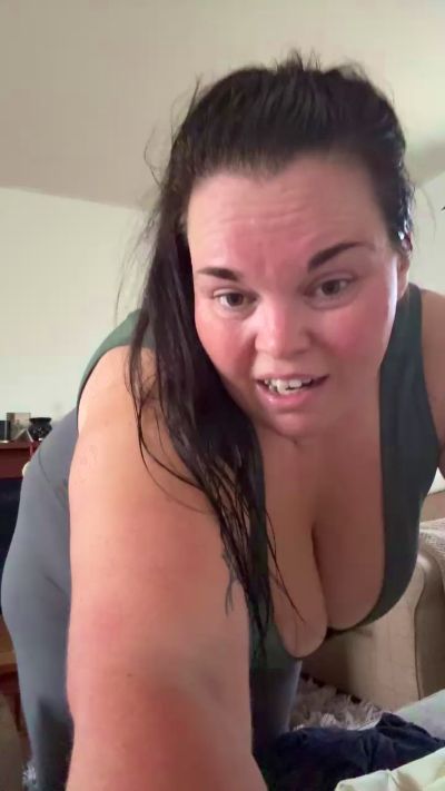 Adela34 live cam on Cam4