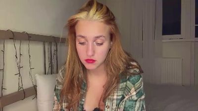 AdelaidaBeato live cam on Cam4