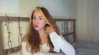 AdelaidaBeato live cam on Cam4