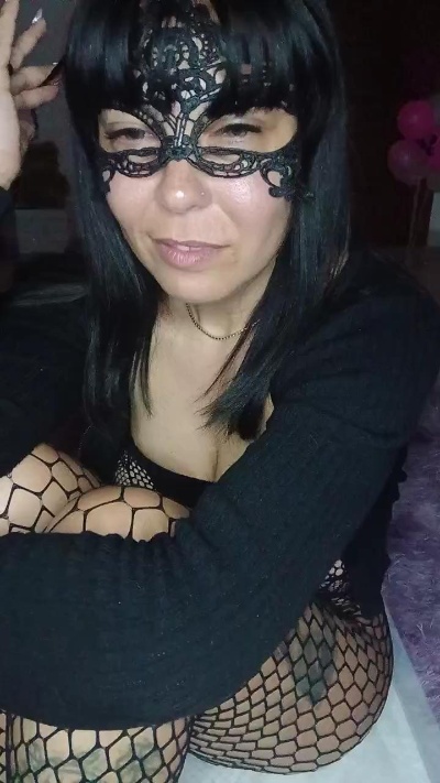 Adelaide986 live cam on Cam4
