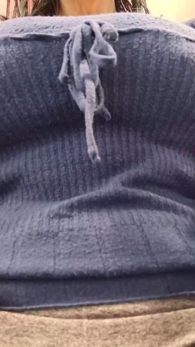 Adelaide986 Live Cam Chat on Cam4