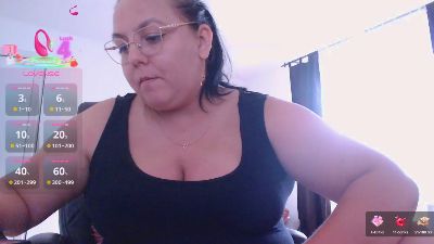 AdeleAlma live cam on Cam4