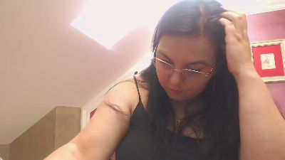 AdeleAlma live cam on Cam4