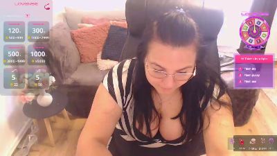 AdeleAlma live cam on Cam4