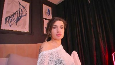 AdeleNovak live cam on Cam4