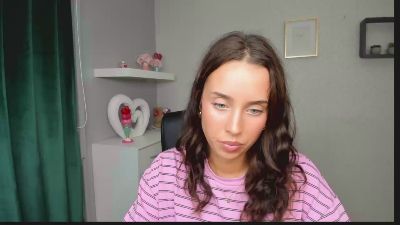 AdeleVibe live cam on Cam4