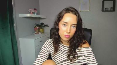 AdeleVibe live cam on Cam4