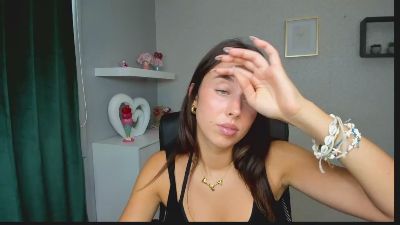 AdeleVibe live cam on Cam4