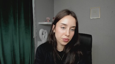 AdeleVibe live cam on Cam4