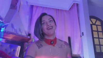 Adele_Greyhot live cam on Cam4