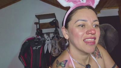 Adele_Greyhot live cam on Cam4