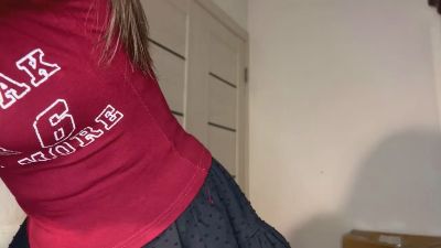 AdeliaDerousse live cam on Cam4