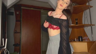 AdeliaDerousse live cam on Cam4