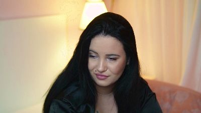 AdelineRoze live cam on Cam4