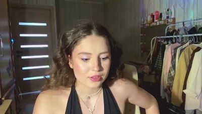AdellaElders live cam on Cam4