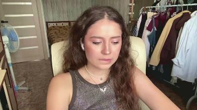 AdellaElders live cam on Cam4