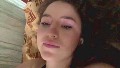 AdellaElders live cam on Cam4