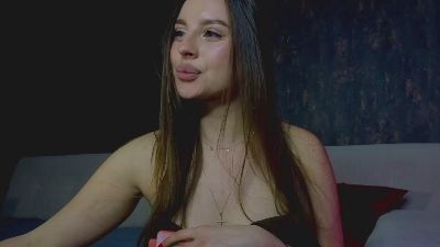 Adelmrr live cam on Cam4