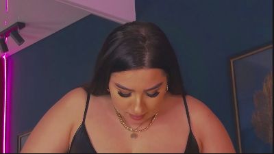 AdelynnReeds live cam on Cam4