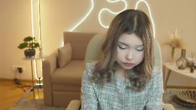 AdenaGalm live cam on Cam4