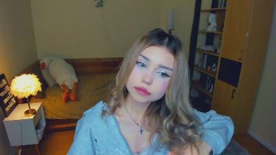 AdenaGalm live cam on Cam4