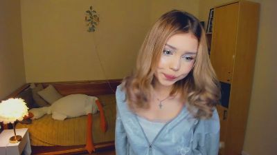 AdenaGalm live cam on Cam4