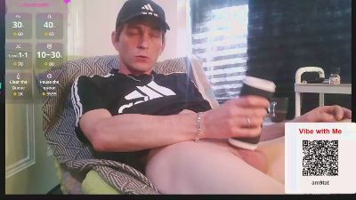 AdidasTwink live cam on Cam4
