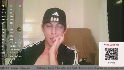 AdidasTwink live cam on Cam4