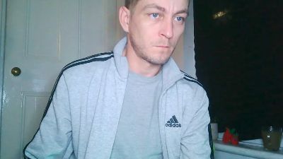 AdidasTwink live cam on Cam4