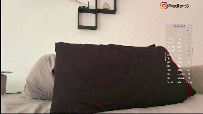 Adler800 live cam on Cam4