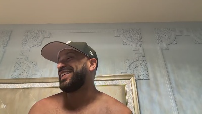 AdonisGenghis live cam on Cam4