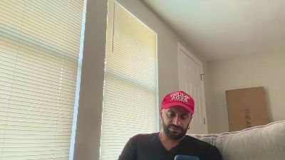 AdonisGenghis live cam on Cam4