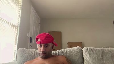 AdonisGenghis live cam on Cam4