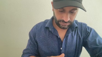 AdonisGenghis live cam on Cam4