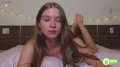 Adorielle live cam on Cam4
