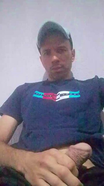 Adri8 live cam on Cam4