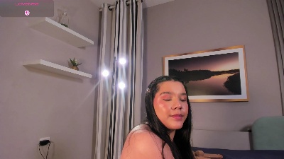 Adri_Silva_ live cam on Cam4