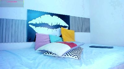Adri_Silva_ live cam on Cam4