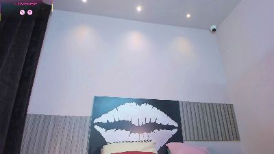 Adri_Silva_ live cam on Cam4