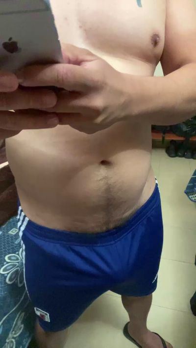 Adrian2489 live cam on Cam4