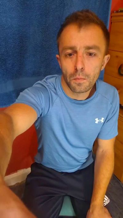 Adrian26pl live cam on Cam4