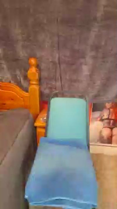 Adrian26pl live cam on Cam4