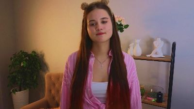 AdriannaMann live cam on Cam4