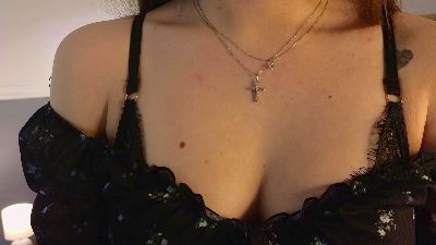 AdriannaMann live cam on Cam4