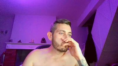 Adz6969 live cam on Cam4