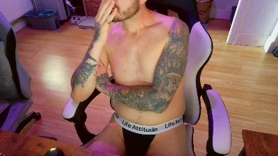 Adz6969 live cam on Cam4