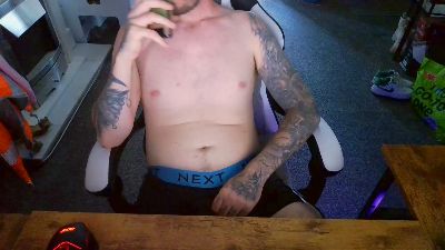 Adz6969 live cam on Cam4
