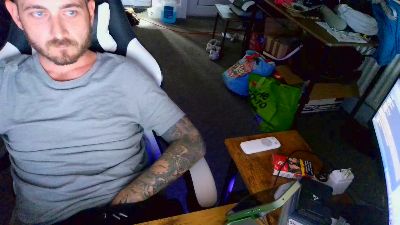 Adz6969 live cam on Cam4